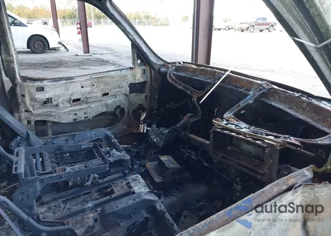 2000 Chevrolet Silverado 2500 Ls из США, поврежденный, VIN 1GCGK29U2YZ157563